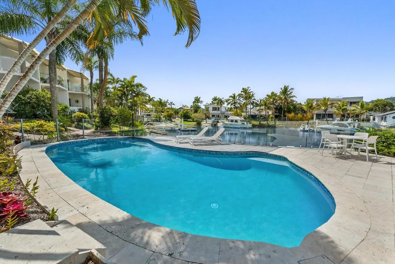 St Tropez 7, Stylish Apartment On The Noosa Waterfront, River Views 0*, Noosa Heads