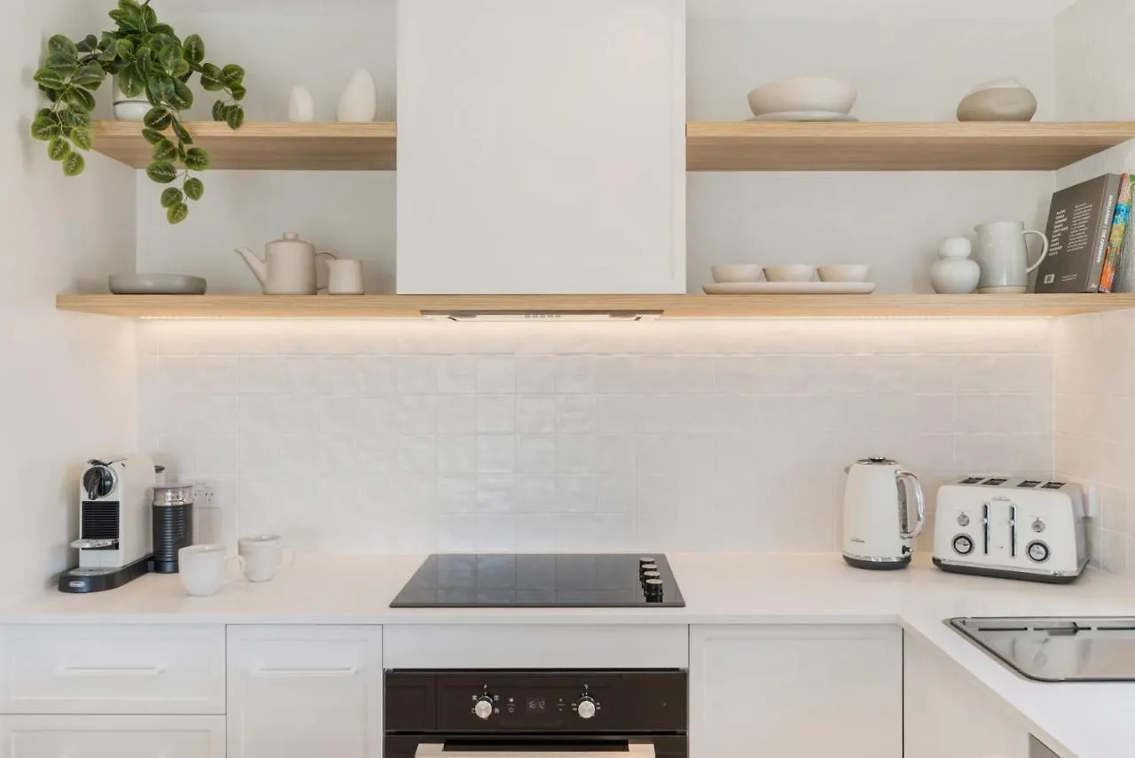 St Tropez 7, Stylish Apartment On The Noosa Waterfront, River Views Australia